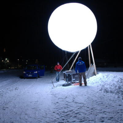 Leuchtballon zu ausleuchten grosser Flaechen