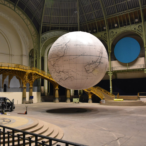 Erdkugel-Ballon-Hermes-Paris-500x500_acf_cropped